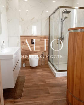 Дом 210м², 2-этажный, участок 5 сот.