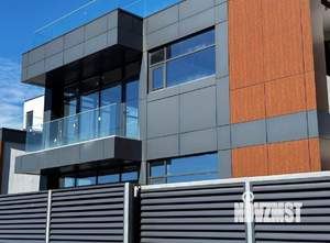 Дом 215м², 2-этажный, участок 4 сот.