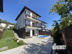 Дом 240м², 3-этажный, участок 4 сот.