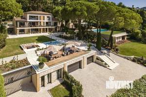 Дом 950м², 3-этажный, участок 80 сот.