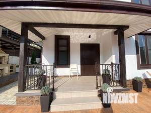 Дом 230м², 3-этажный, участок 13 сот.