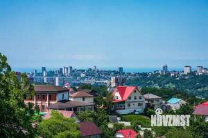 Дом 260м², 3-этажный, участок 9 сот.