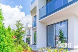 Дом 721м², 2-этажный, участок 25 сот.