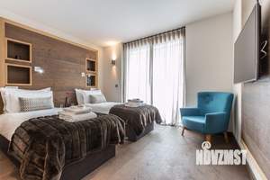 Дом 189м², 2-этажный, участок 7 сот.