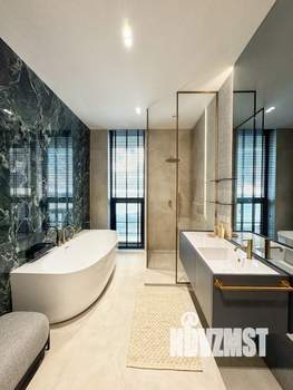 Дом 270м², 2-этажный, участок 5 сот.