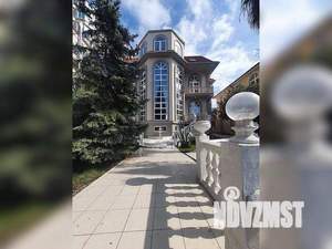 Коттедж 611м², 4-этажный, участок 12 сот.