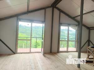 Дом 116м², 2-этажный, участок 6 сот.