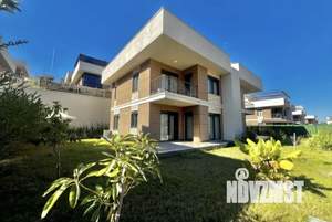 Дом 220м², 3-этажный, участок 5 сот.