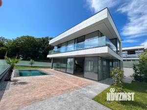 Дом 205м², 2-этажный, участок 4 сот.