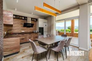 Дом 480м², 3-этажный, участок 11 сот.