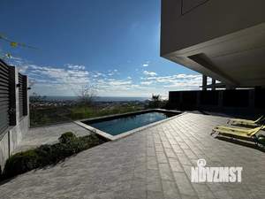 Дом 240м², 2-этажный, участок 4 сот.