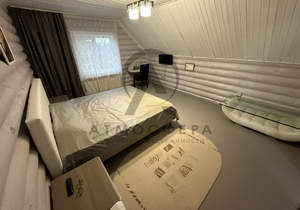 Дача 280м², 3-этажный, участок 6 сот.