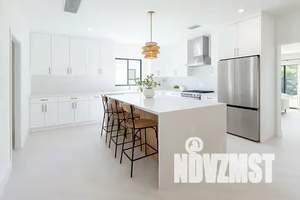 Коттедж 650м², 3-этажный, участок 30 сот.