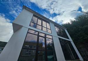 Дом 185м², 2-этажный, участок 3 сот.