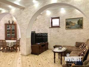 Дом 276м², 3-этажный, участок 5 сот.