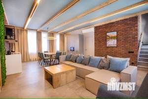 Дом 204м², 3-этажный, участок 3 сот.