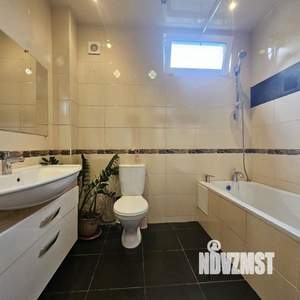 Дом 152м², 2-этажный, участок 7 сот.