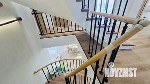 Коттедж 250м², 3-этажный, участок 5 сот.