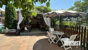 Дом 311м², 3-этажный, участок 6 сот.