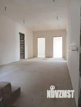 Коттедж 460м², 3-этажный, участок 6 сот.