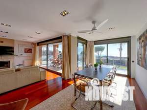 Коттедж 250м², 2-этажный, участок 6 сот.