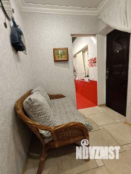 Дом 218м², 3-этажный, участок 3 сот.