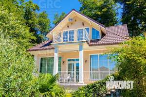 Дом 200м², 2-этажный, участок 10 сот.