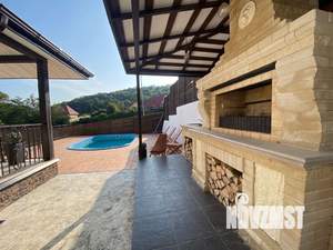 Дом 230м², 3-этажный, участок 13 сот.