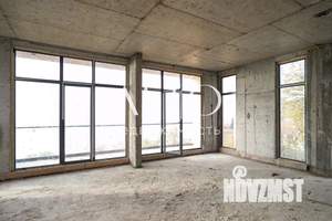 Коттедж 267м², 3-этажный, участок 6 сот.