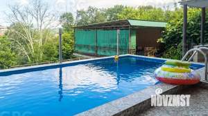 Дом 300м², 3-этажный, участок 6 сот.