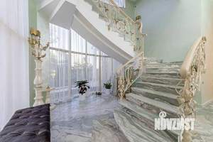 Дом 1200м², 2-этажный, участок 21 сот.