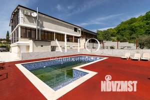 Дом 441м², 2-этажный, участок 12 сот.