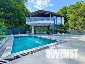 Дом 350м², 2-этажный, участок 10 сот.