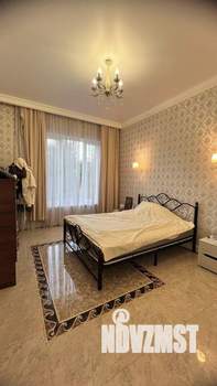 Дом 220м², 2-этажный, участок 5 сот.