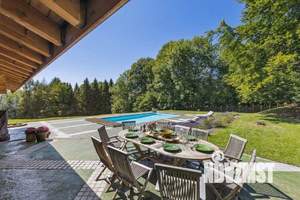 Дом 130м², 2-этажный, участок 5 сот.