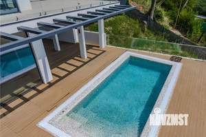 Дом 491м², 3-этажный, участок 8 сот.