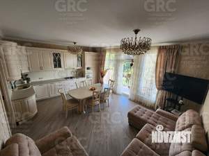 Дом 180м², 2-этажный, участок 6 сот.