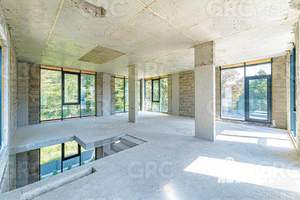 Дом 249м², 2-этажный, участок 5 сот.