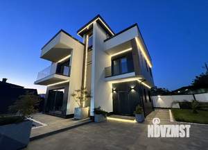 Коттедж 240м², 2-этажный, участок 5 сот.