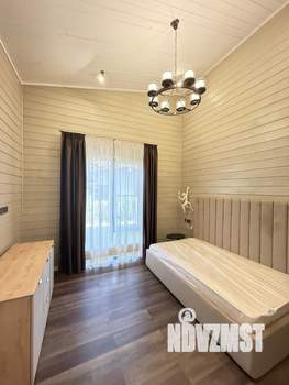 Дом 200м², 1-этажный, участок 4 сот.