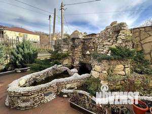 Дом 550м², 3-этажный, участок 8 сот.