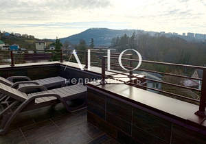 Дом 210м², 2-этажный, участок 5 сот.