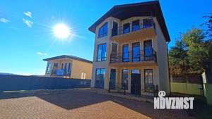 Дом 175м², 3-этажный, участок 3 сот.