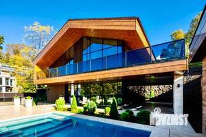 Дом 290м², 2-этажный, участок 12 сот.