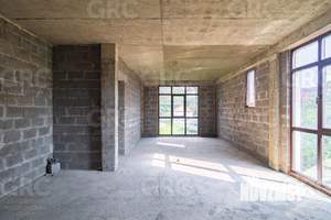 Дом 300м², 3-этажный, участок 5 сот.