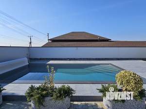 Дом 270м², 3-этажный, участок 6 сот.