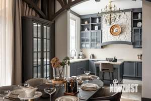 Дом 380м², 2-этажный, участок 10 сот.