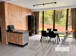 Коттедж 290м², 2-этажный, участок 8 сот.