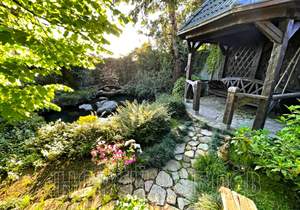 Дом 428м², 3-этажный, участок 21 сот.