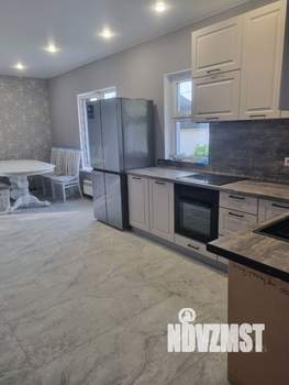 Дом 197м², 3-этажный, участок 6 сот.